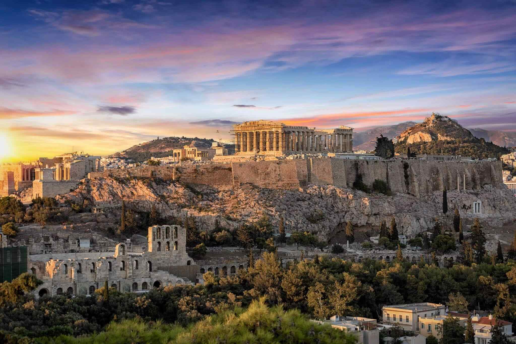 https://soltropical.com/wp-content/uploads/2018/09/destination-athens-01-2.jpg